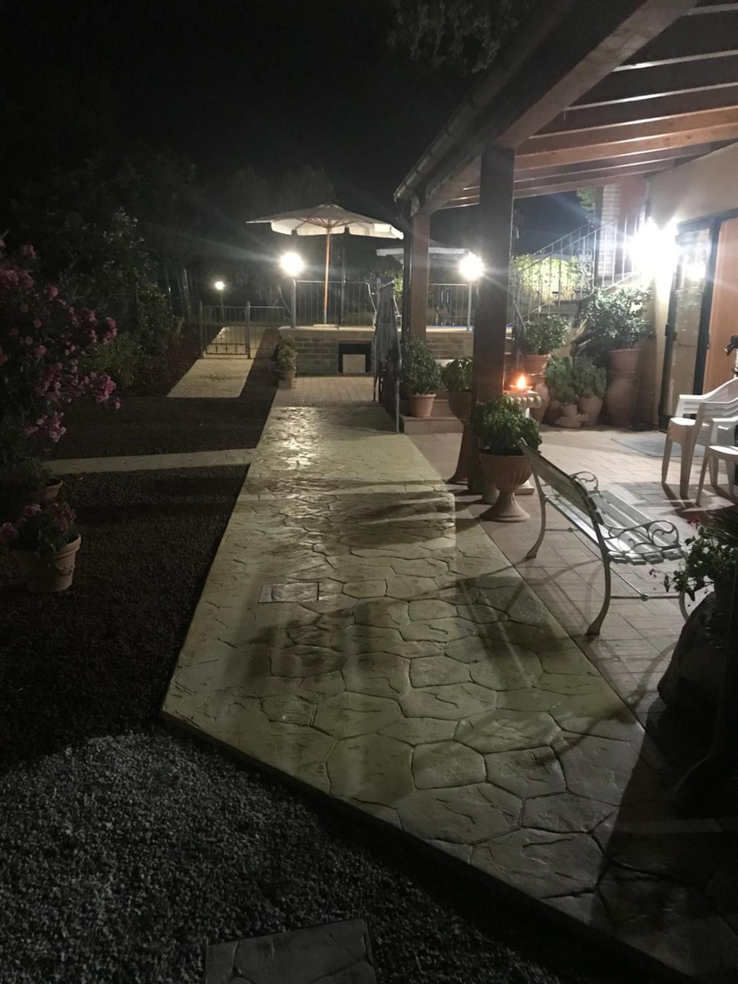 Agriturismo Cerquatonda Montalto delle Marche エクステリア 写真